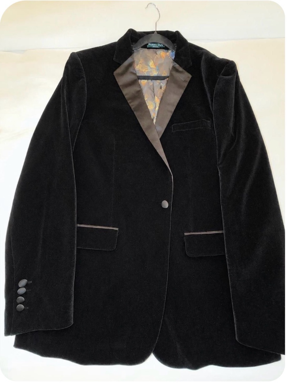 Paisley & Gray Black Velvet Sport Coat with Satin Trim